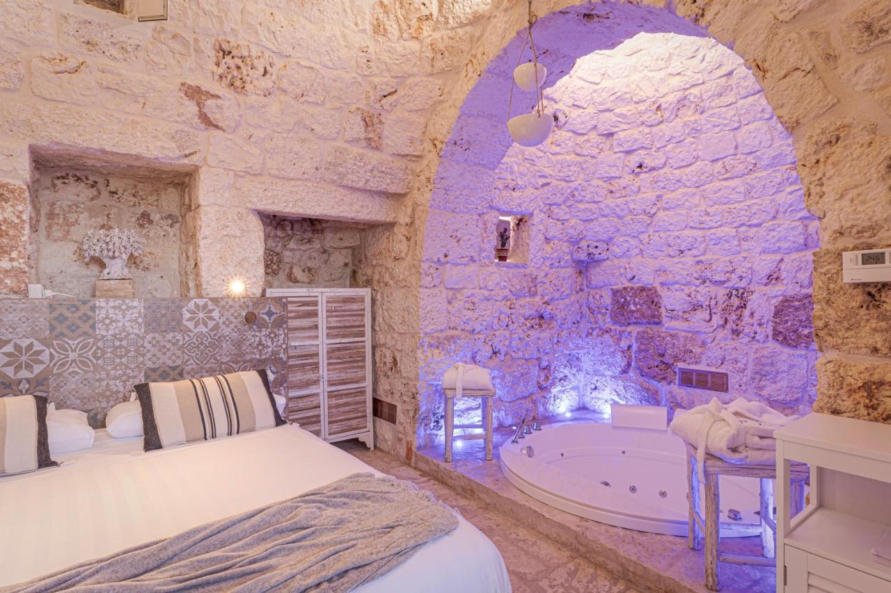 Relais Il Trullo Della Rupe Hotel Ostuni Exterior photo
